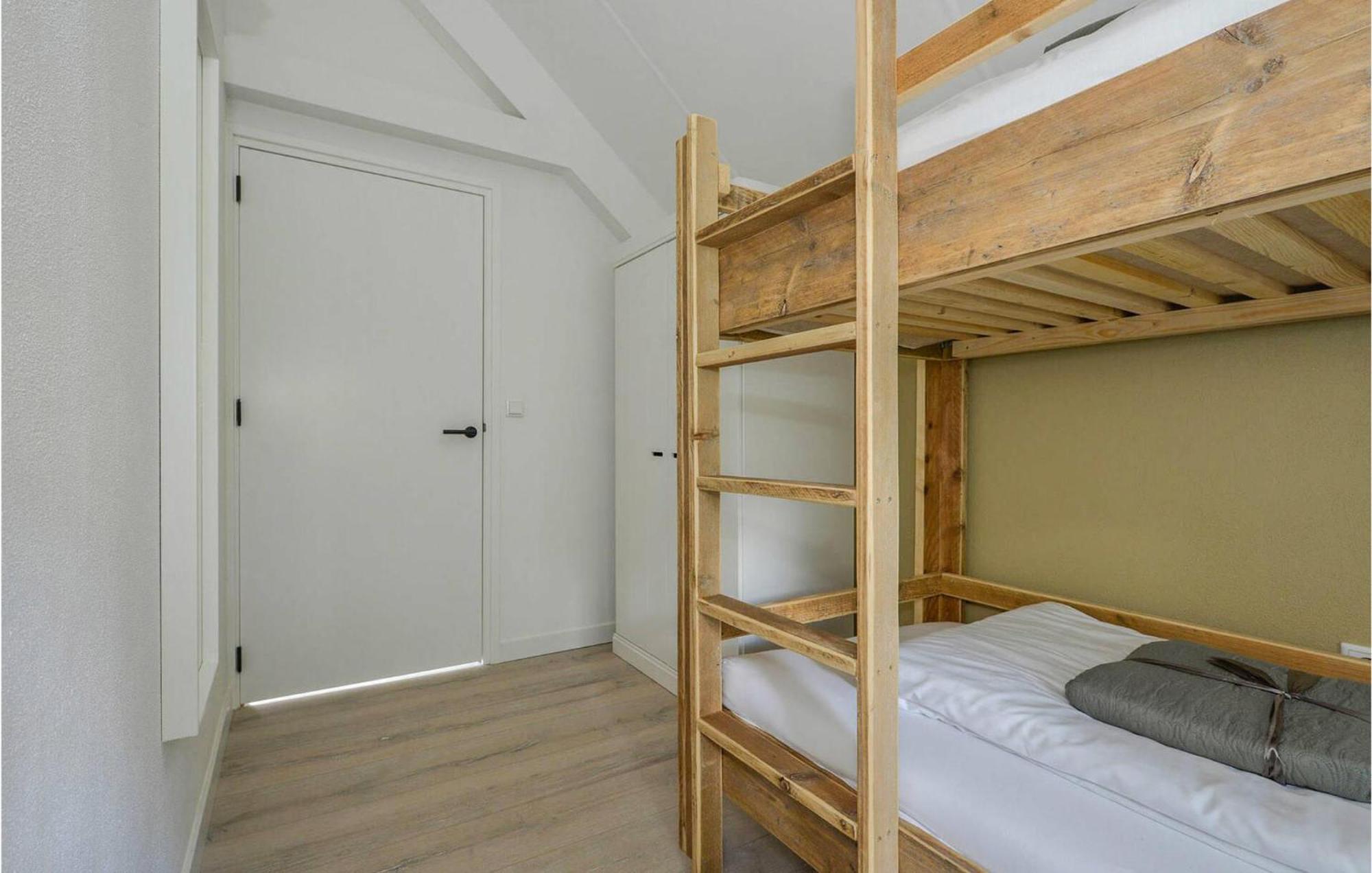3 Bedroom Gorgeous Home In Kerkdriel Extérieur photo